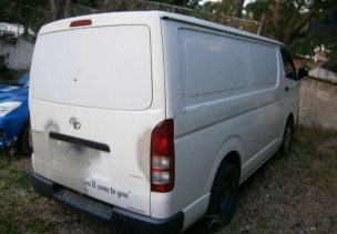 2016 Toyota Hiace 3.0