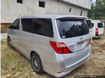 2013 TOYOTA ALPHARD 240X