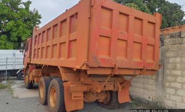 2018 SHACMAN F300 345