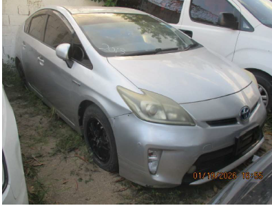 2013 TOYOTA PRIUS HYBRID S